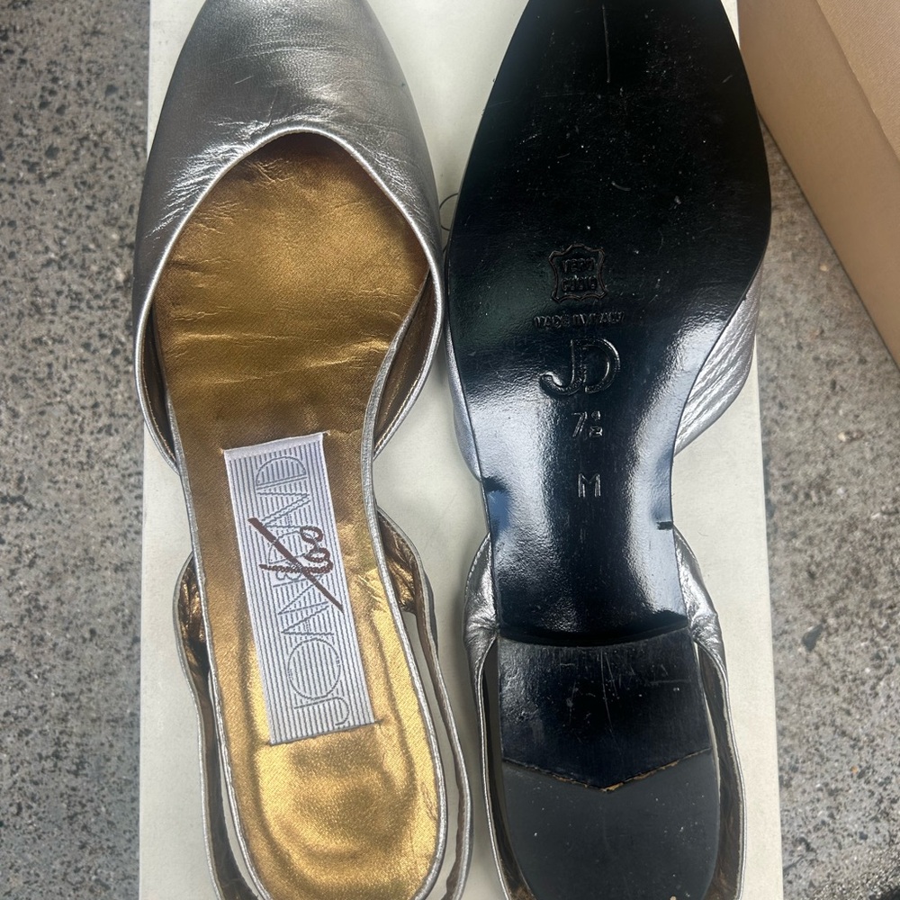Vintage Elegant Silver Women's flats by Joan & David